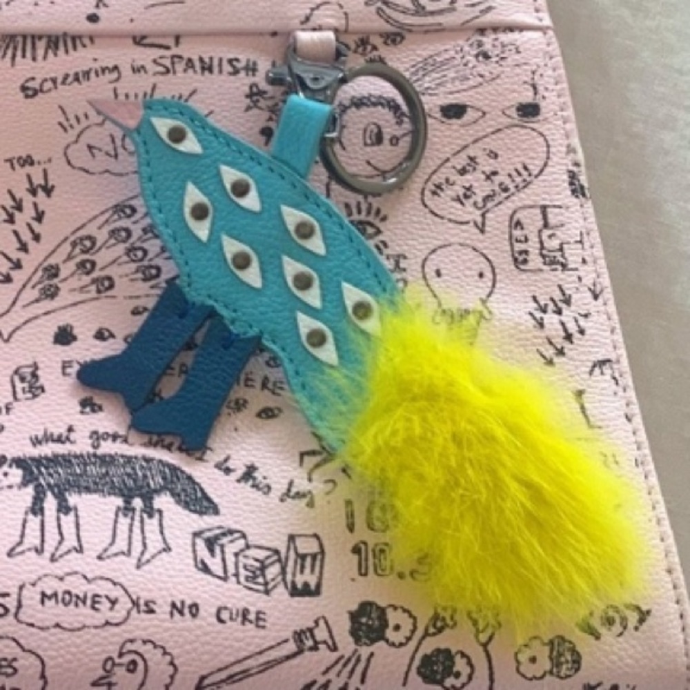 Min and Mon key chain